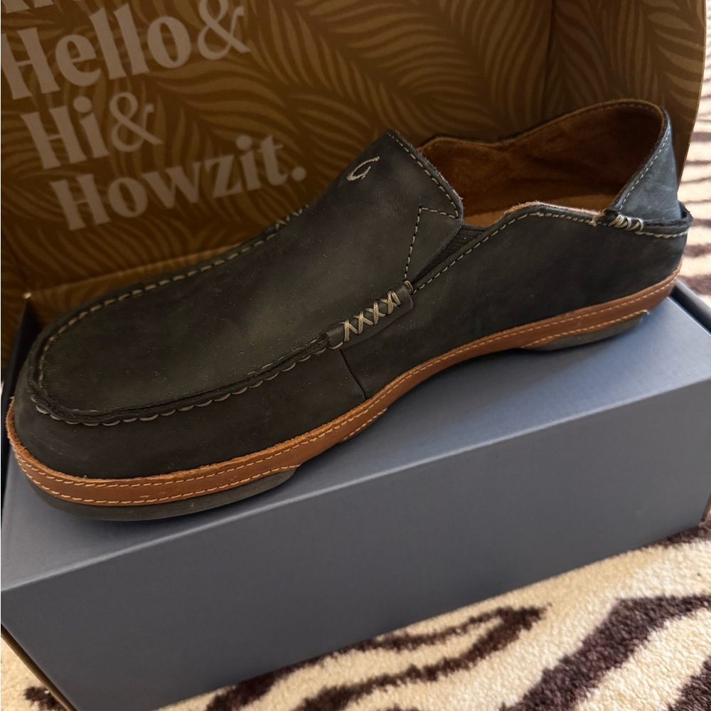 OluKai Black and Brown Leather Slip-On Loafers